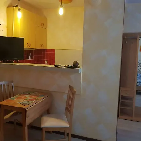 Green Place بيت ضيافة بلوفديف